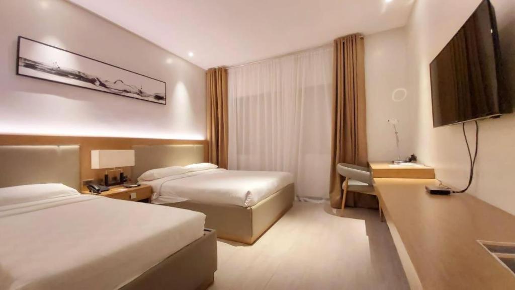 Avenue Suites Bacolod Buitenkant foto